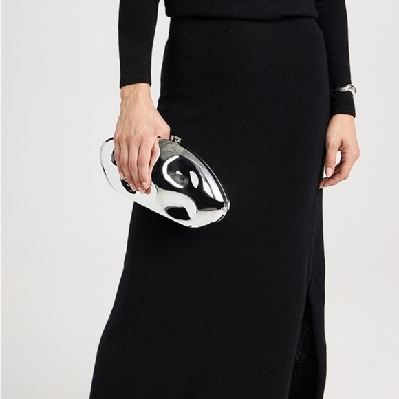 STATEMENT Silver Evening clutch wedding bag - Picture 5 of 8